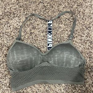 VS sports bra